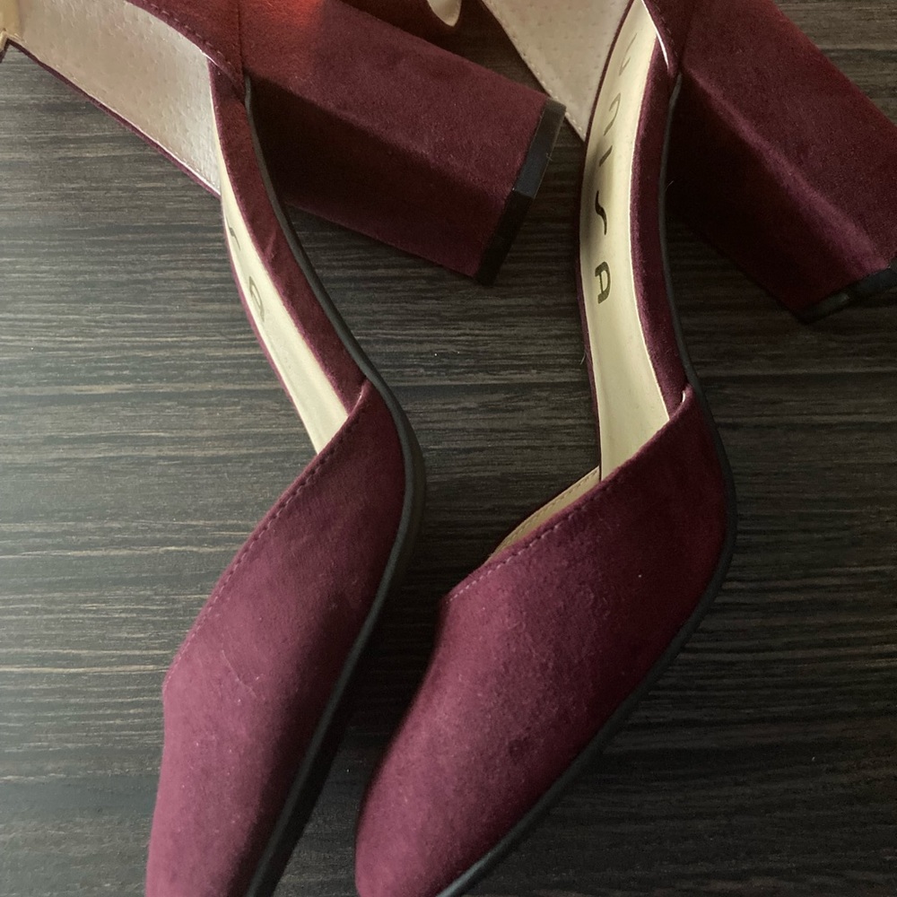 Chunky Heel Ankle Strapped Shoes - Unisa. New without shoe box. No tags. - Picture 7 of 11